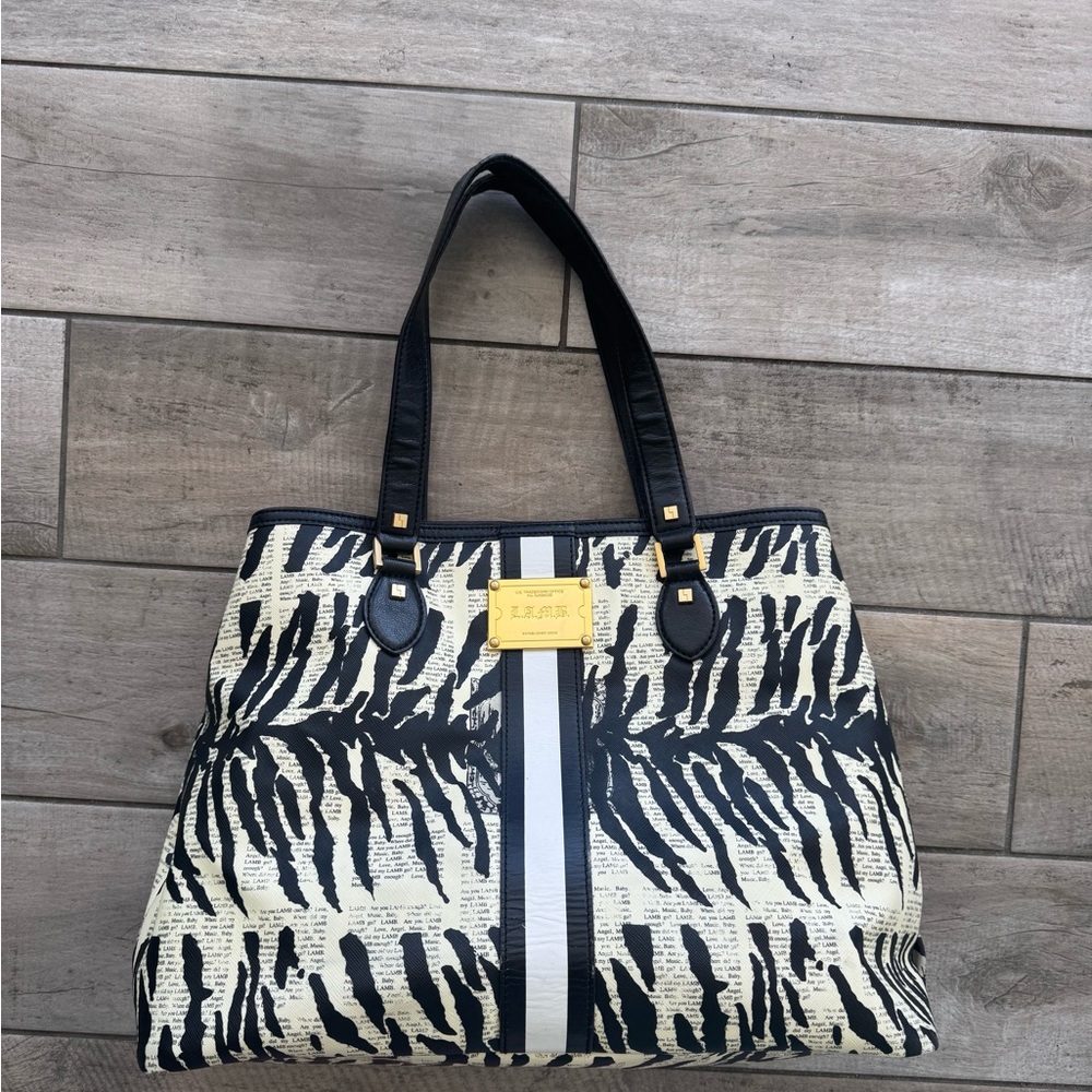 L.A.M.B shoulder bag (Gwen Stefani)